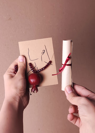 گردنبند انار کریستال